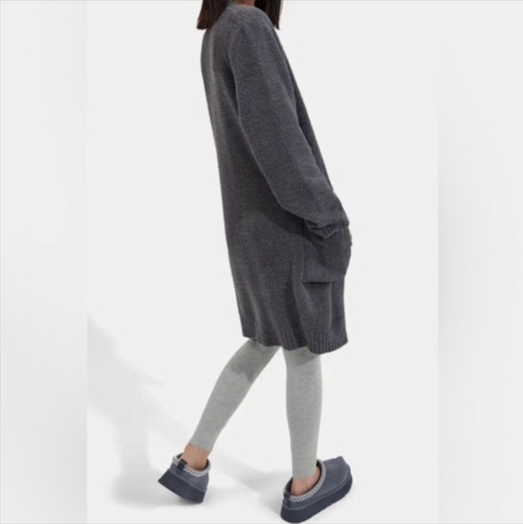 UGG KALLIE Gray Cardigan Sweater Small - Picture 8 of 13